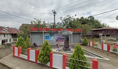 Patung Monumen Desa Eris