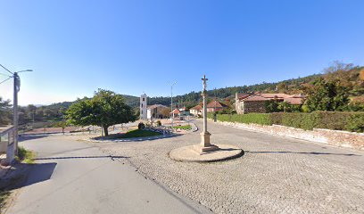 Cruzeiro de Moreira de Castelo