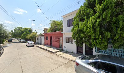 Red weed house 880