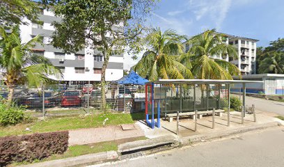 Bus stop, Pangsapuri Dedap Blok 10