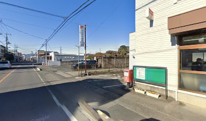 桐生境野町郵便局 駐車場
