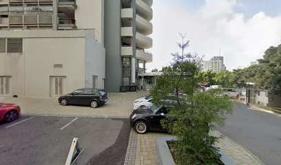 2 Hospital St Parking