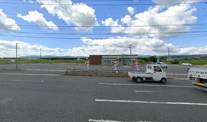 ファミリーマート 豊前警察署前店