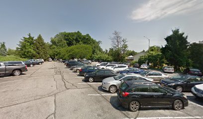 Taconic Oaks Dr Parking