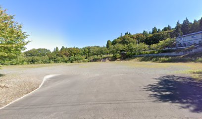 名久井岳登山口駐車場