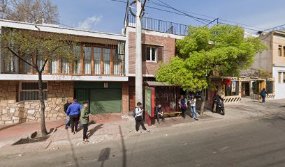 Montecaseros y Lavalle (Capital, Mendoza)