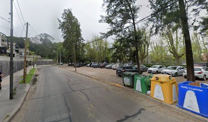 Punta Chica parking