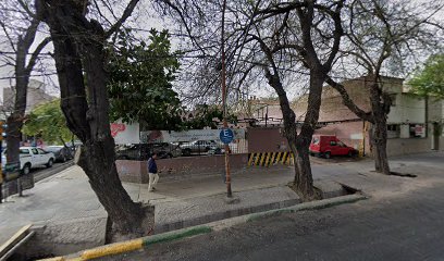 Av. Bartolomé Mitre 1581 Parking