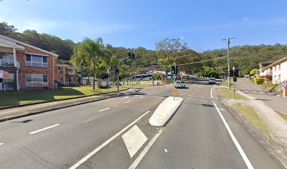 Empire Bay Dr Near Peridon Av