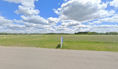 Dupont Lapeer Airport - D95