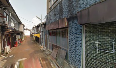 マル山精肉惣菜店