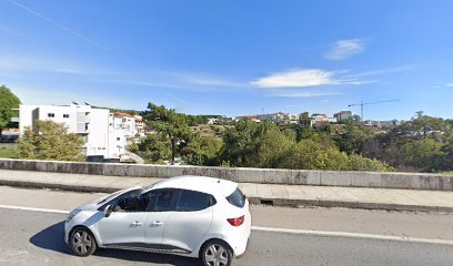 Trilha dos caminhos do Rio Corgo