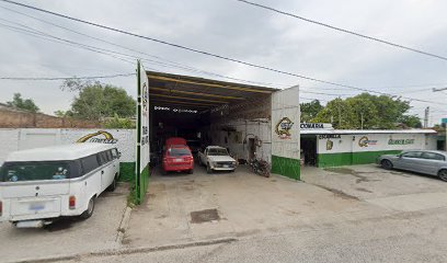 Refaccionaría “Escamilla” - Taller de reparación de automóviles en Tarandacuao, Guanajuato, México