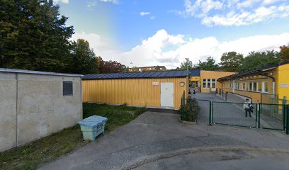 Spånga Fasadputs & Murning - Fasadrenovering i Spånga, Bromma, Vällingby, Hässelby i Stockholm