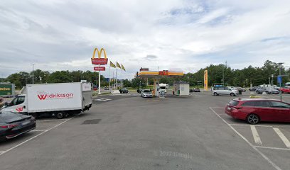 McDonald's Parking