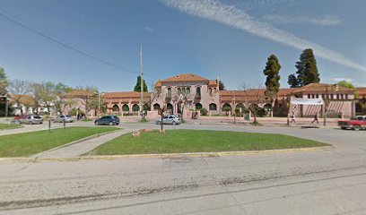 Monumento La Colectividad Española a Luján