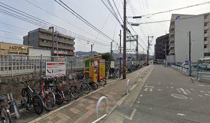 交野市駅前駐輪場