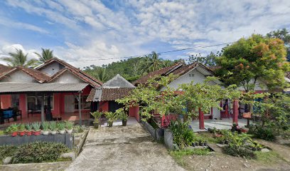 Pangkas Rambut Adreena