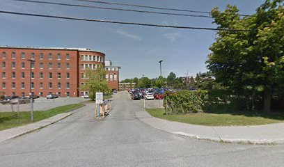 467-469 Rue Mcmanamy Parking