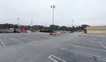 2050 Lawrenceville Hwy Parking