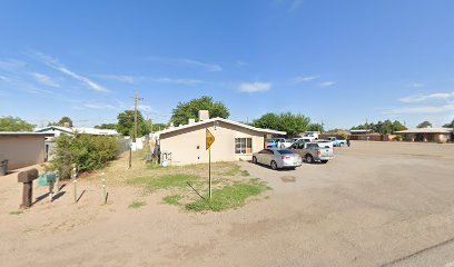 Country Club Laundromat