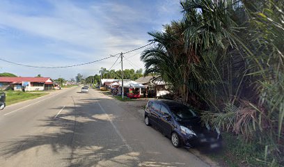 Kampung Batu Hitam, Jalan Beserah