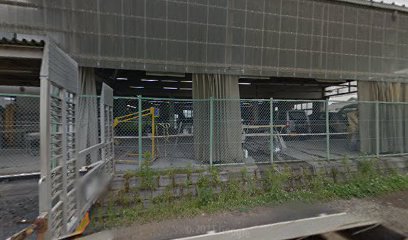 岐阜日産自動車 カーメイク関工場