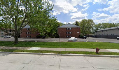 Elmwood Manor Apartments