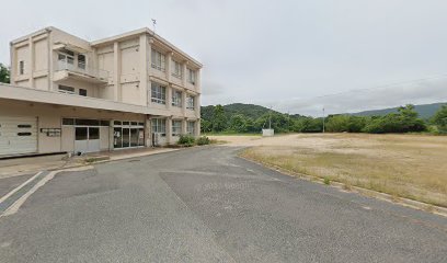 Sakura Community Center