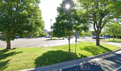 2878-2964 Lincoln Dr Parking