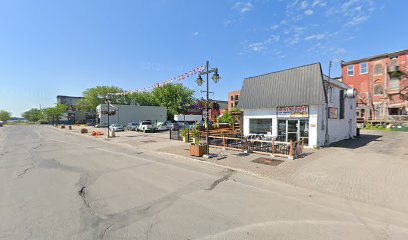 St-Jean Richelieu - Pont et assise