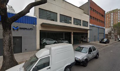 Garage César Díaz 1654