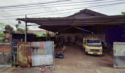 warung joglo ikan bakar den kayu