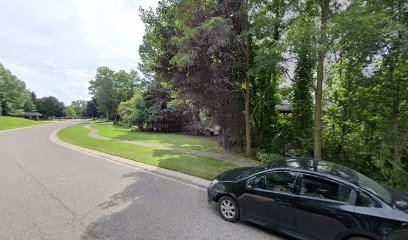 Hiking Trailhead (North)