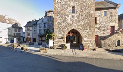 parking Mur-de-Barrez