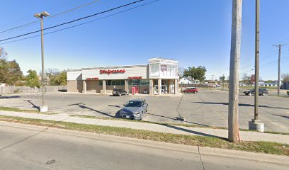 COVID-19 Drive-Thru Testing at Walgreens