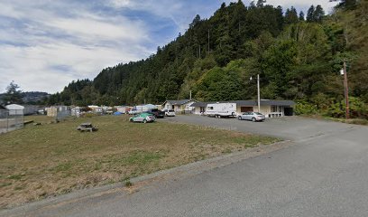 Klamath Laundromat