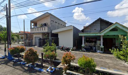 Potong Rambut Enggal