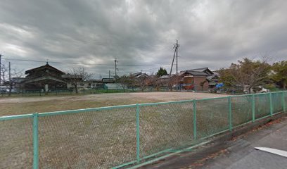 大戌亥町村内児童公園