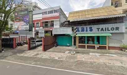 Kantor Notaris Jerry kolondam, SH