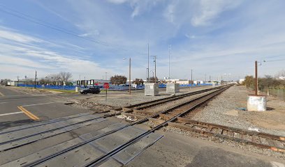 Fresno Amtrak & BNSF Diamond Railroad Crossing