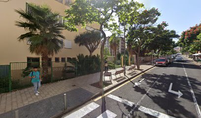 Instituto de Educación Secundaria Ies Poeta Viana en Santa Cruz de Tenerife