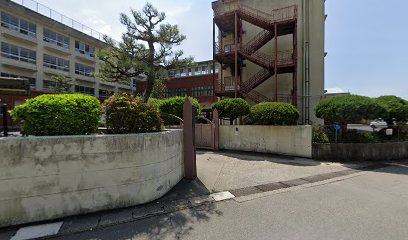 泉南市立信達中学校