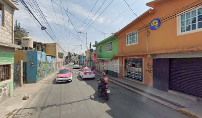 TAPICERIA Y CORTINAS