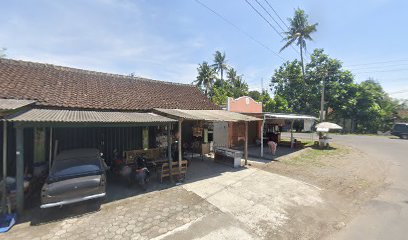 Warung Pakan Ternak 'Iok'