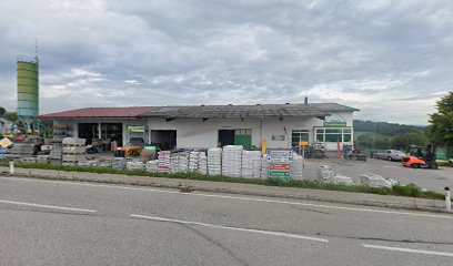 Lagerhaus Genol Tankstelle