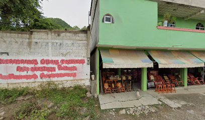 Mueblería 'El cedro' y carpintería