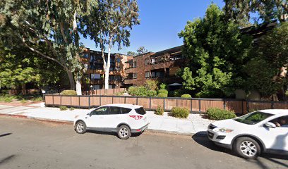 Redwood City Commons Apartments