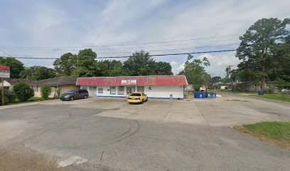 D & T Groceries & Liquor