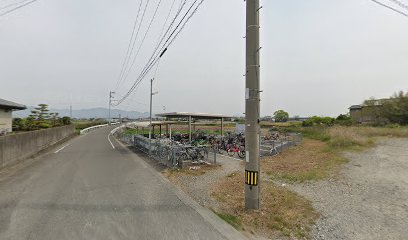 下浦駅駐輪場